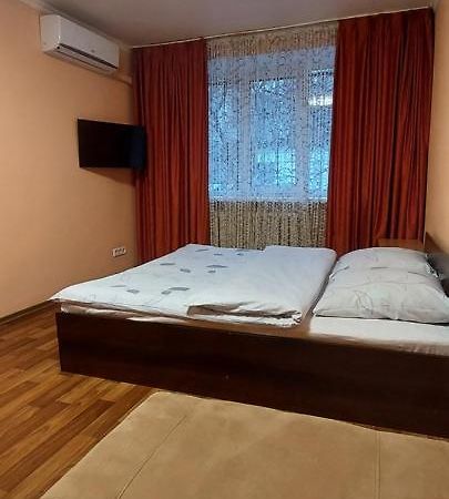 Apartment At Stadionna 3А Kiev Luaran gambar